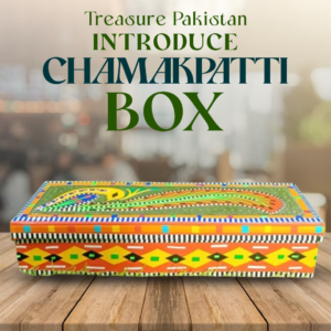 Chamakpatti Box (Size-H:8.6cm,W:3.2cm)