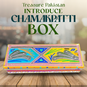 Chamakpatti Box (Size-H:8.6cm,W:3.2cm)