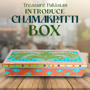 Chamakpatti Box (Size-H:8.6cm,W:3.2cm)