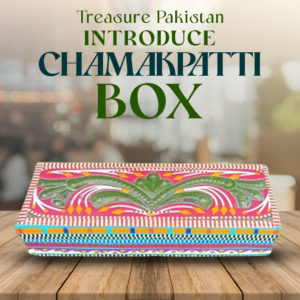 Chamakpatti Box (Size-H:8.6cm,W:3.2cm)