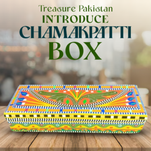 Chamakpatti Box (Size-H:8.6cm,W:3.2cm)