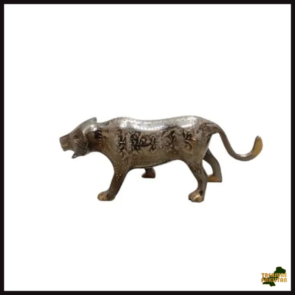 Brass Leopard Jarrah (Size:15 cm)