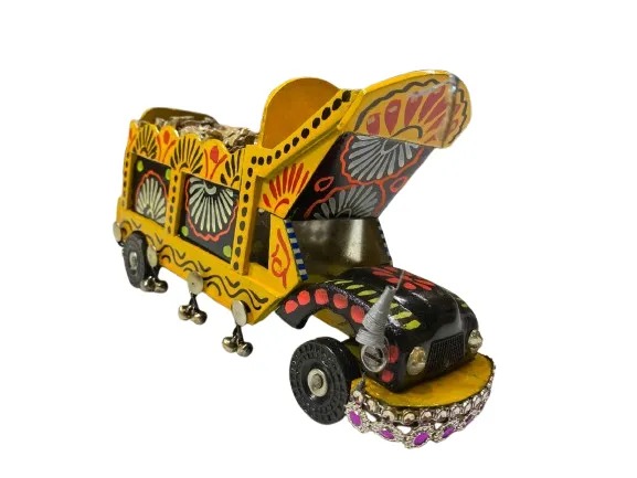 Truck Art Bajri Truck (Size:18x8x12 cm) - Image 10