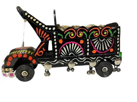 Truck Art Bajri Truck (Size:18x8x12 cm) - Image 5