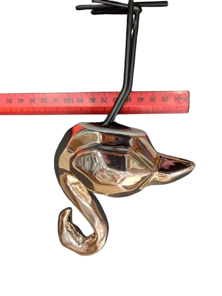 Elegant Golden Flamingo Metal Sculpture – Modern Home Décor Accent - Image 11