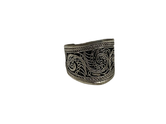 Elegant Handcrafted Rings – Timeless Beauty for Every Style - Image 5