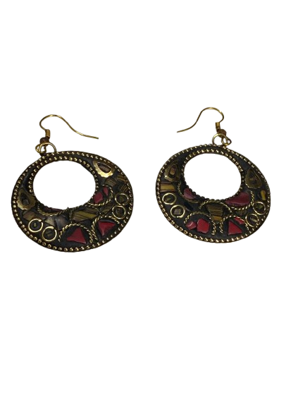 Elegant Handcrafted Earrings – Sparkle with Timeless Style - Image 3