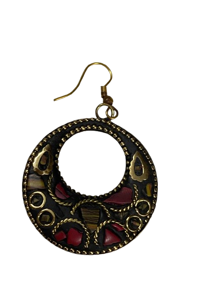 Elegant Handcrafted Earrings – Sparkle with Timeless Style - Image 4