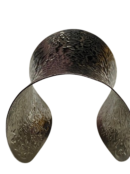 Elegant Cuff Bracelet – Timeless Style for Every Wrist - Image 7