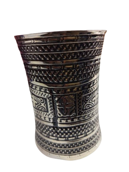 Elegant Cuff Bracelet – Timeless Style for Every Wrist - Image 3