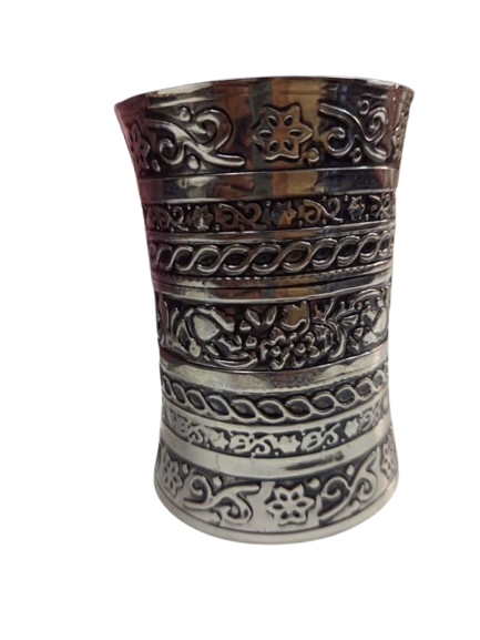 Elegant Cuff Bracelet – Timeless Style for Every Wrist - Image 3