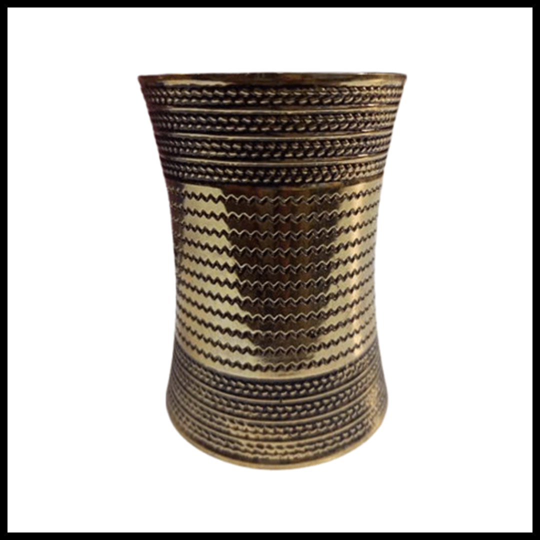 Elegant Cuff Bracelet – Timeless Style for Every Wrist - Image 2