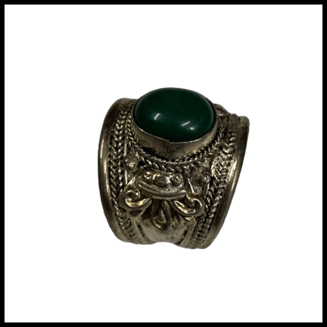 Elegant Handcrafted Rings – Timeless Beauty for Every Style