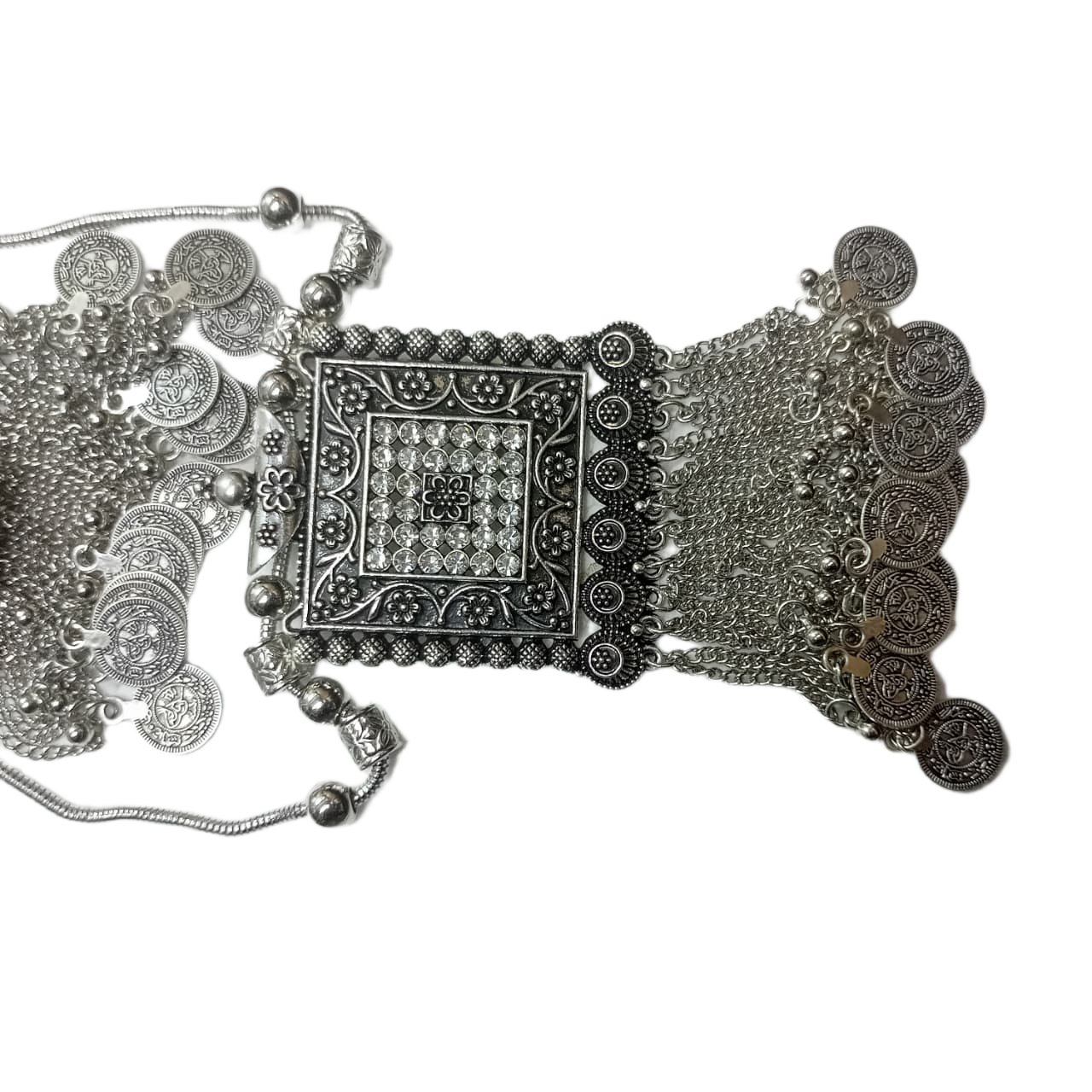 Elegant Handcrafted Necklaces – Graceful Designs for Every Occasion - Image 3