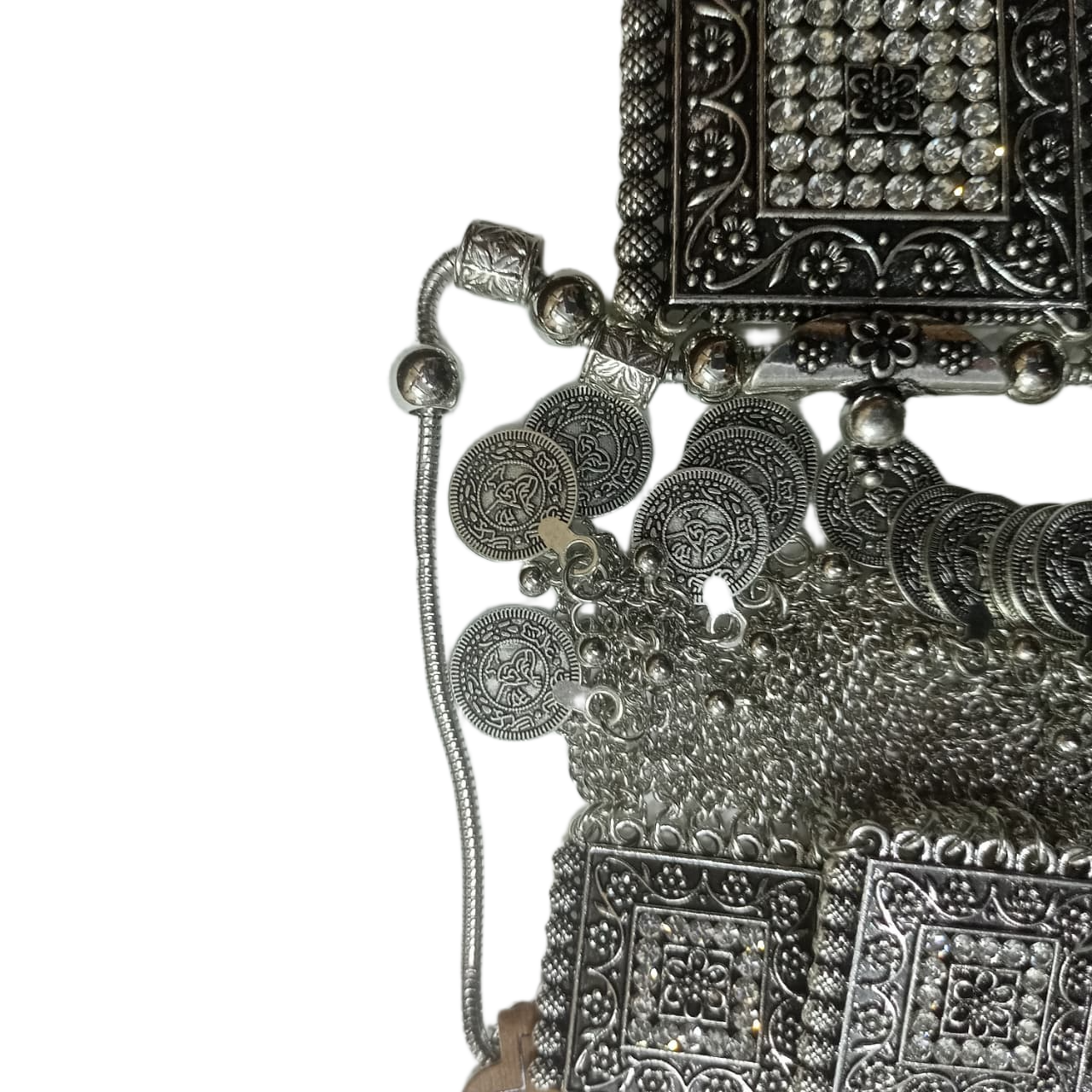 Elegant Handcrafted Necklaces – Graceful Designs for Every Occasion - Image 10