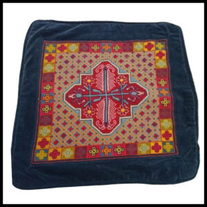 Elegant Floral Printed Cushion Cover – Decorative Pillow Case Size (17cm x 19cm)