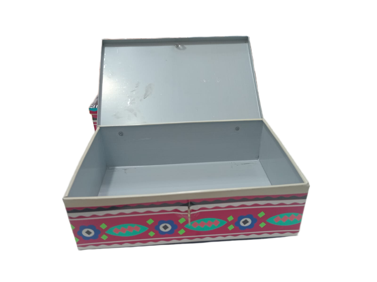 Chamakpatti Box: Real Truck Art Design for Storage and Decoration (W-25, H-17 cm) - Image 11