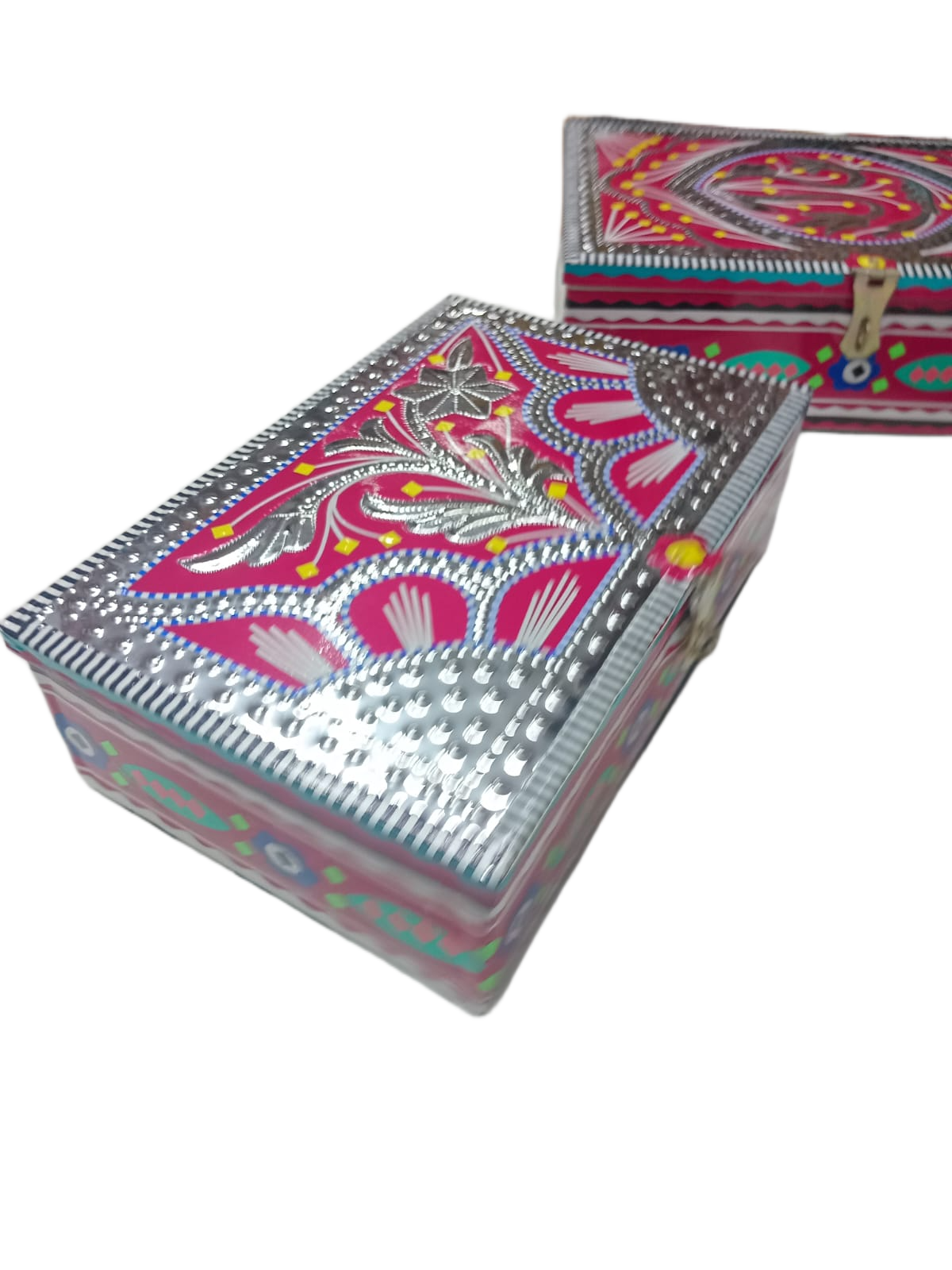 Chamakpatti Box: Real Truck Art Design for Storage and Decoration (W-25, H-17 cm) - Image 7