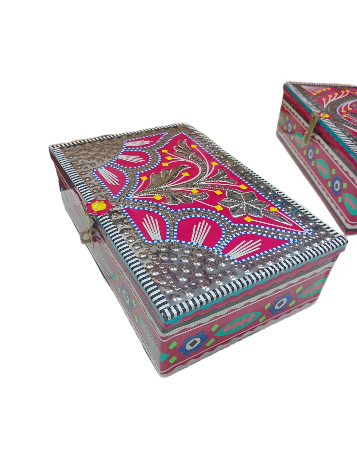 Chamakpatti Box: Real Truck Art Design for Storage and Decoration (W-25, H-17 cm) - Image 8