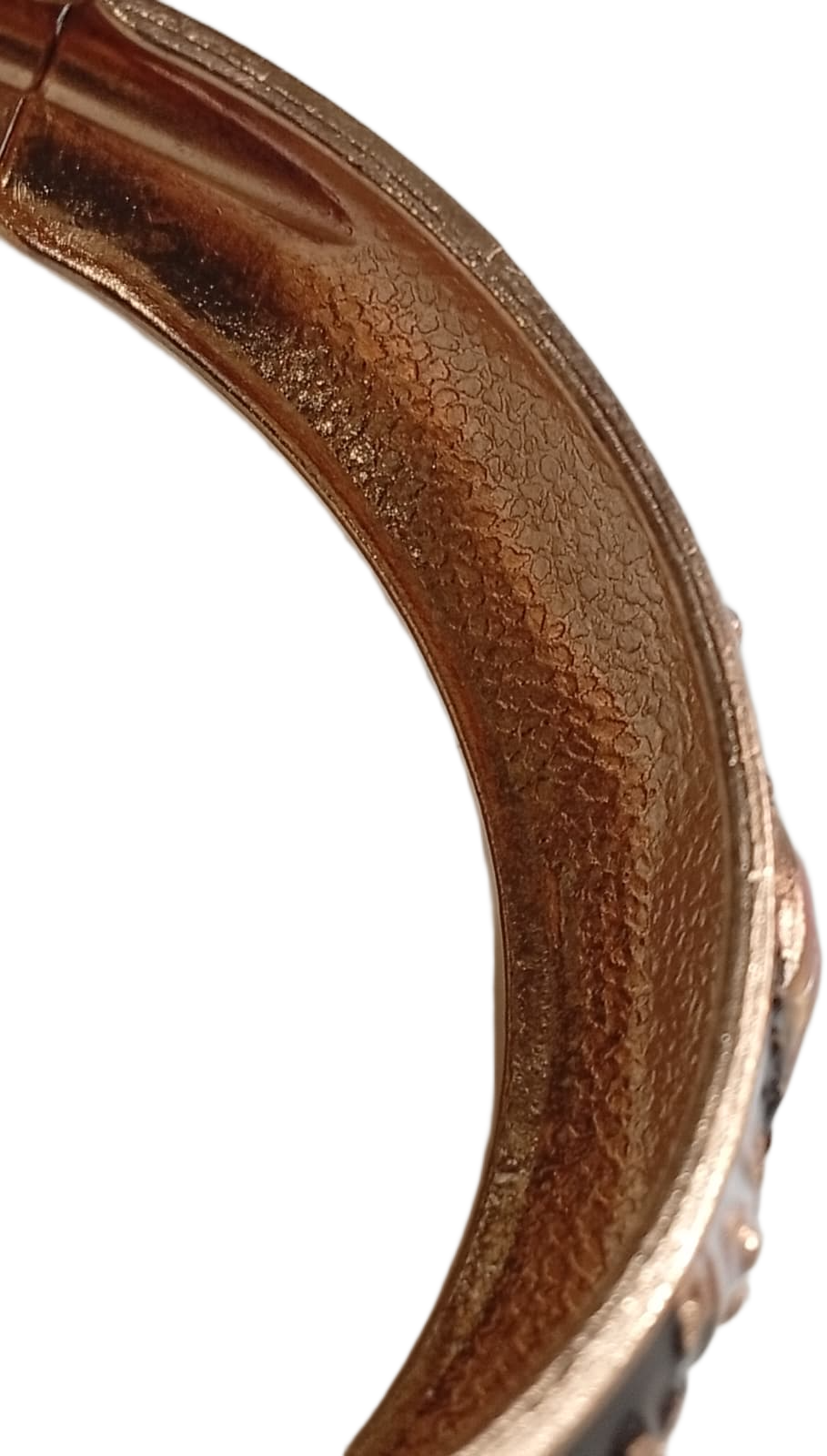 Stylish Ethnic Cuff Bracelet – Classic Handmade Accessory - Image 4