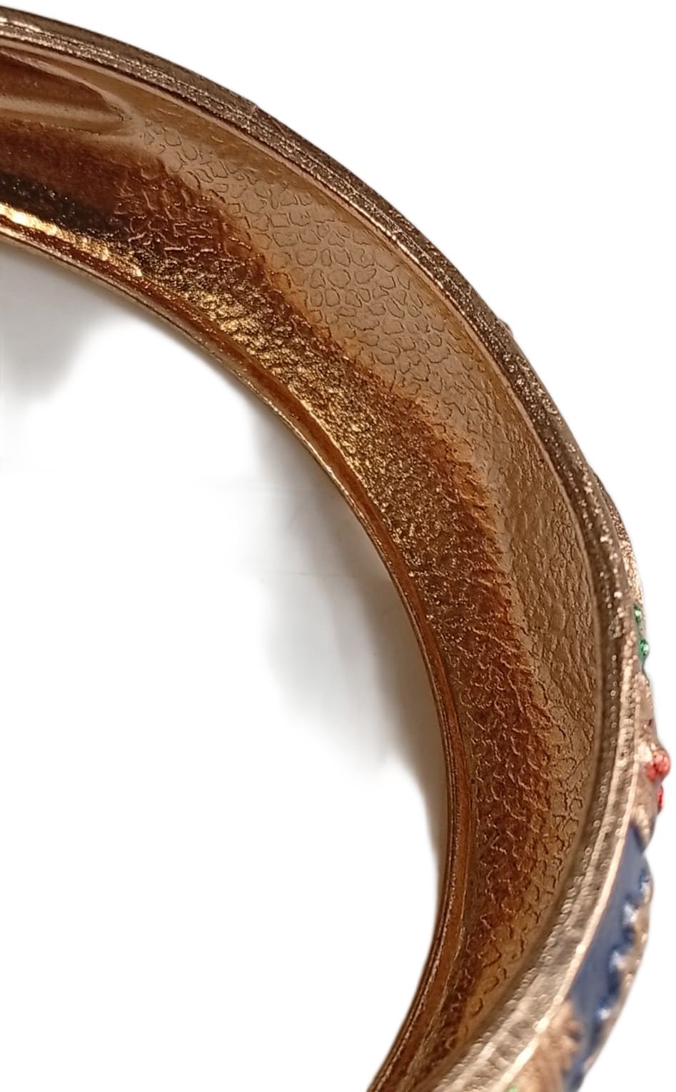 Stylish Ethnic Cuff Bracelet – Classic Handmade Accessory - Image 5