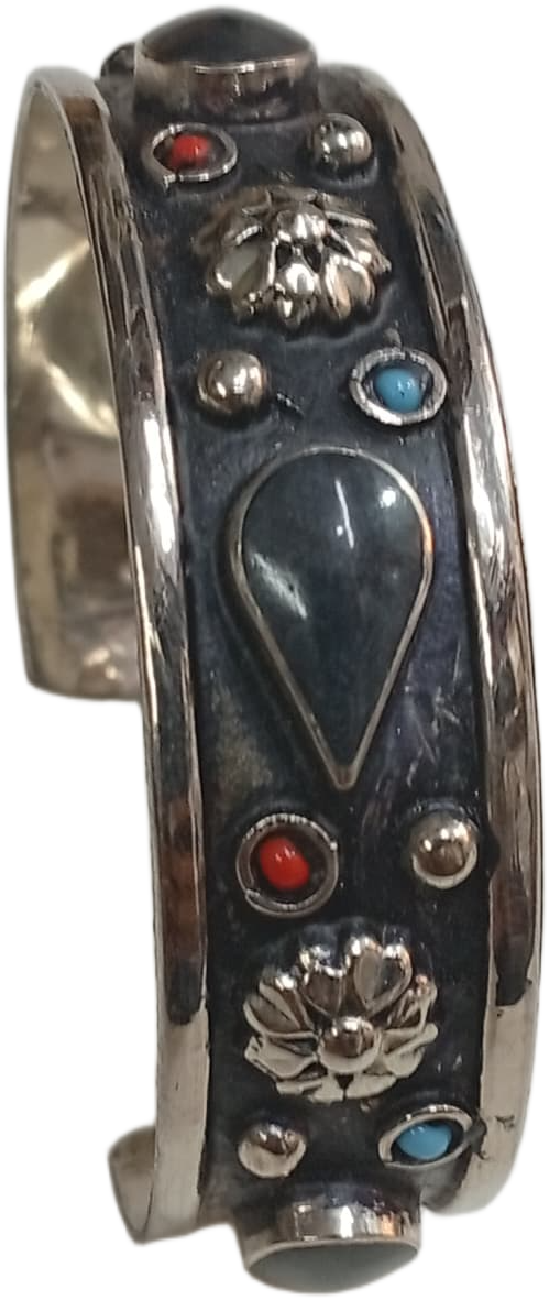 Elegant Afghani Stone Cuff Bracelet – Traditional Tribal Jewelry - Image 3