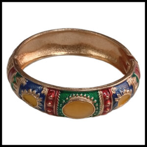 Stylish Ethnic Cuff Bracelet – Classic Handmade Accessory