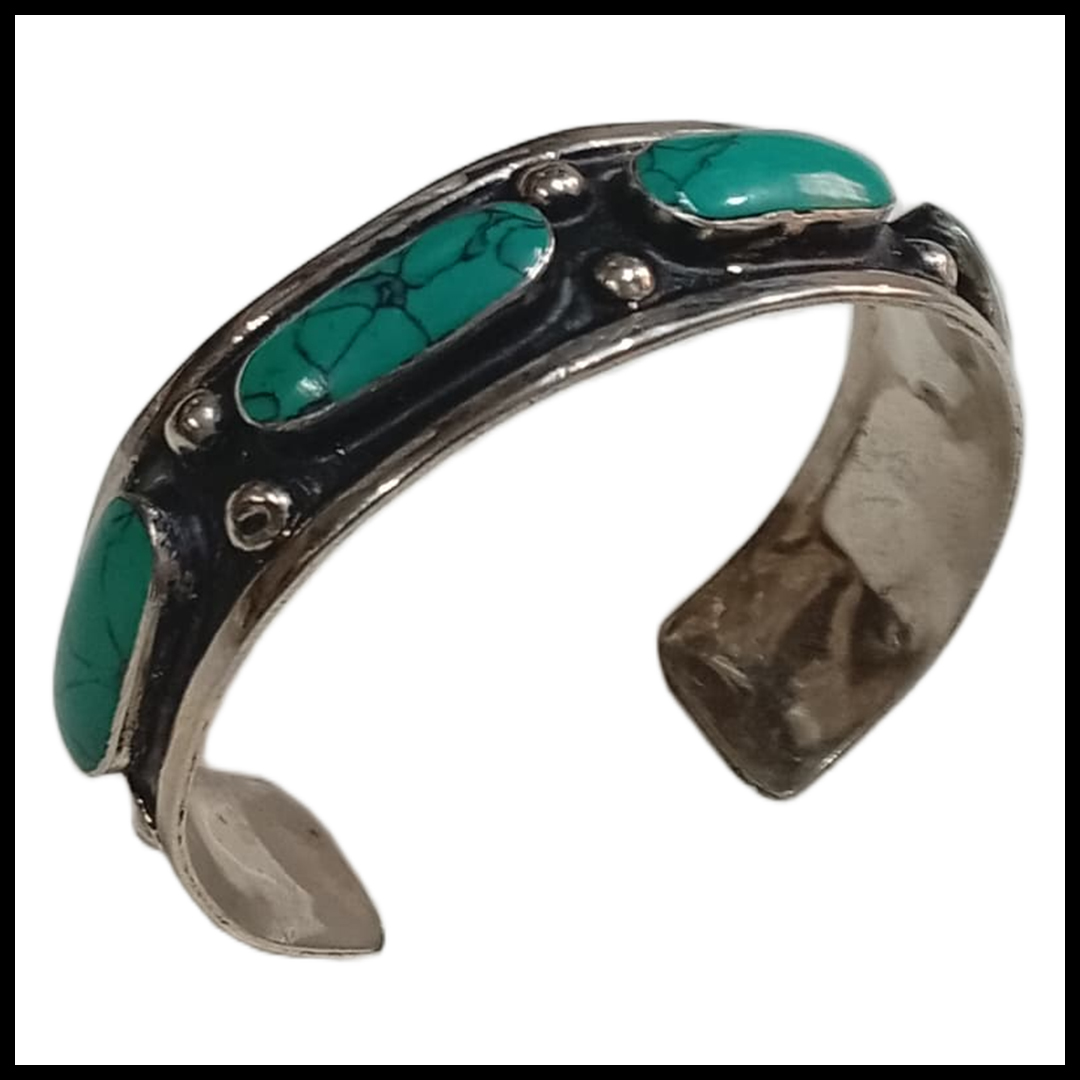 Elegant Afghani Stone Cuff Bracelet – Traditional Tribal Jewelry