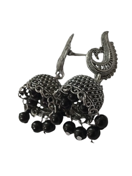 Elegant Handcrafted Earrings – Sparkle with Timeless Style - Image 5