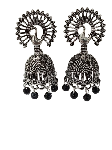 Elegant Handcrafted Earrings – Sparkle with Timeless Style - Image 5