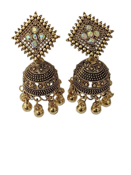 Elegant Handcrafted Earrings – Sparkle with Timeless Style - Image 4