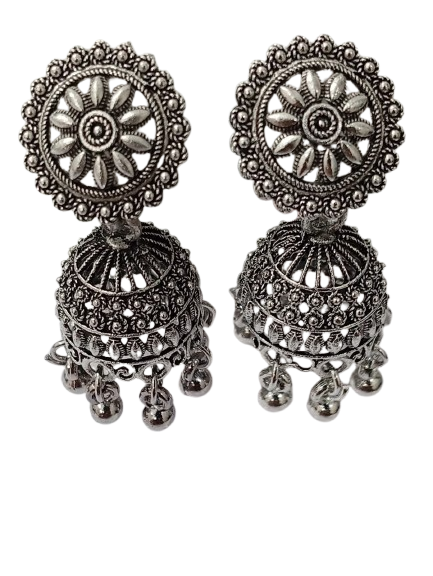 Elegant Handcrafted Earrings – Sparkle with Timeless Style - Image 3