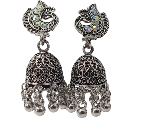 Elegant Handcrafted Earrings – Sparkle with Timeless Style - Image 4