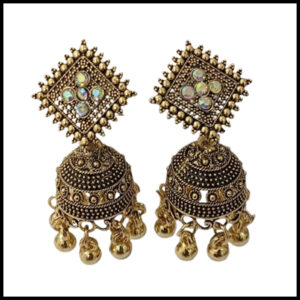 Elegant Handcrafted Earrings – Sparkle with Timeless Style