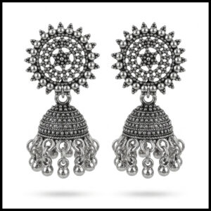 Elegant Handcrafted Earrings – Sparkle with Timeless Style