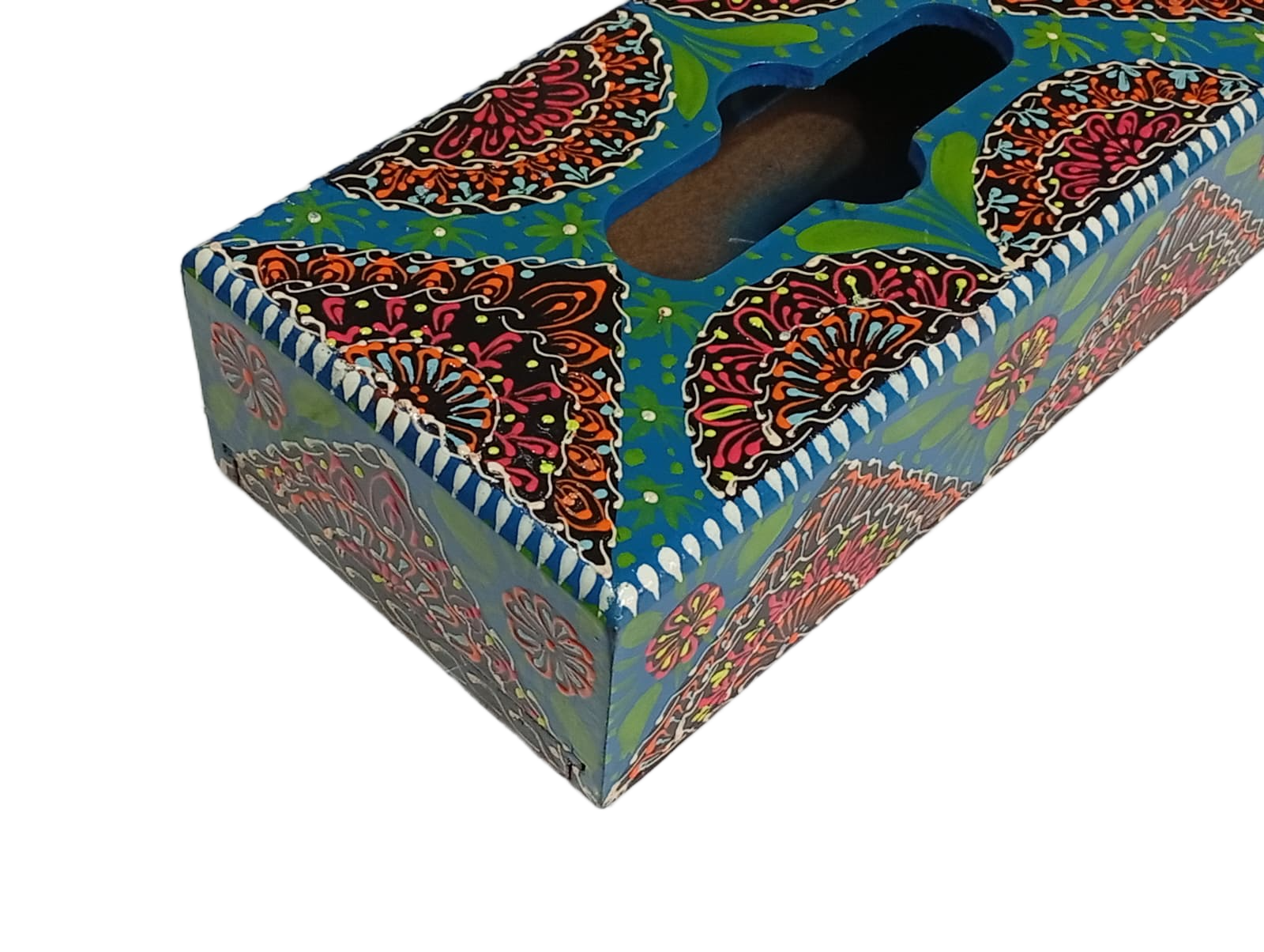 Truck Art Hand-Painted Tissue Box Size (L-25.5cm, W-12.5cm, H-7cm) - Image 6