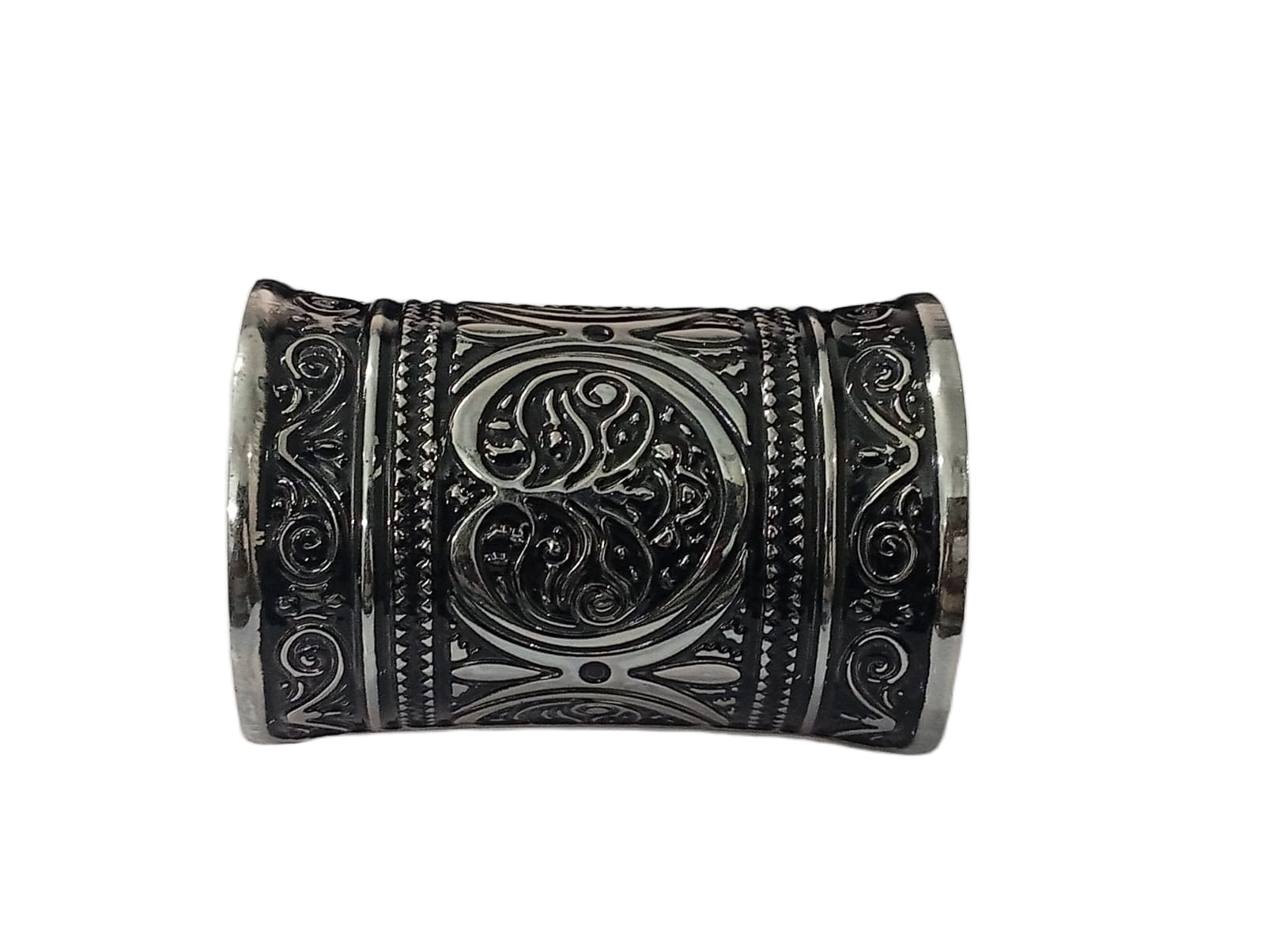 Elegant Cuff Bracelet – Timeless Style for Every Wrist - Image 8