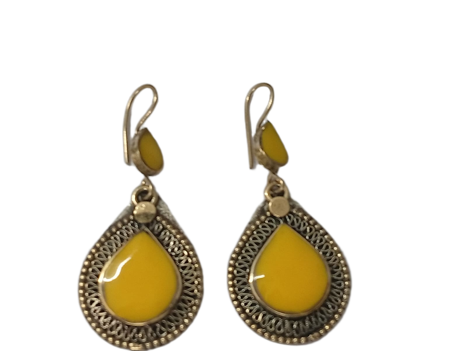 Elegant Handcrafted Earrings – Sparkle with Timeless Style - Image 4