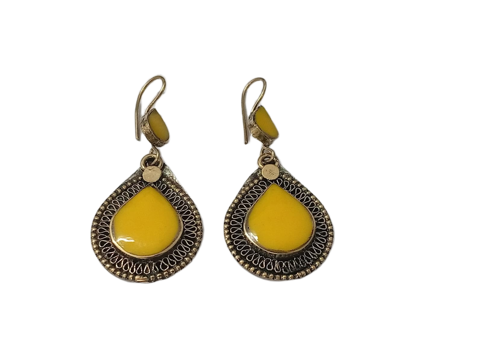Elegant Handcrafted Earrings – Sparkle with Timeless Style - Image 6