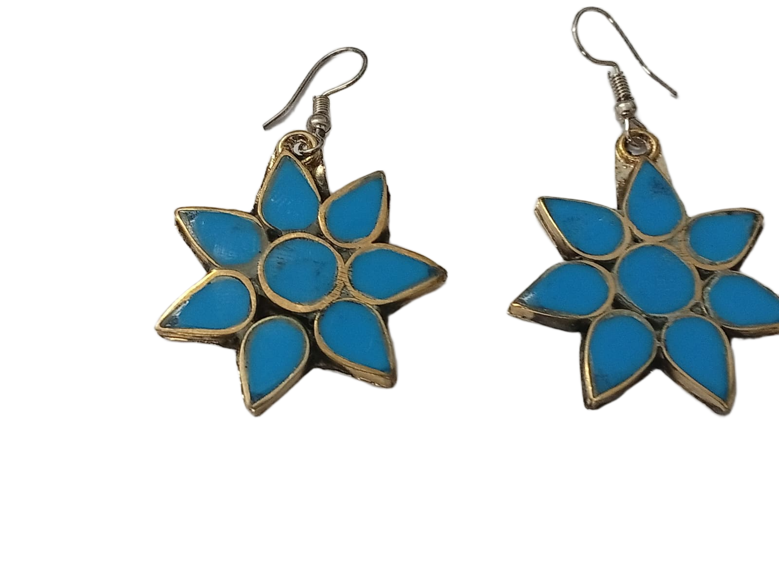 Elegant Handcrafted Earrings – Sparkle with Timeless Style - Image 4