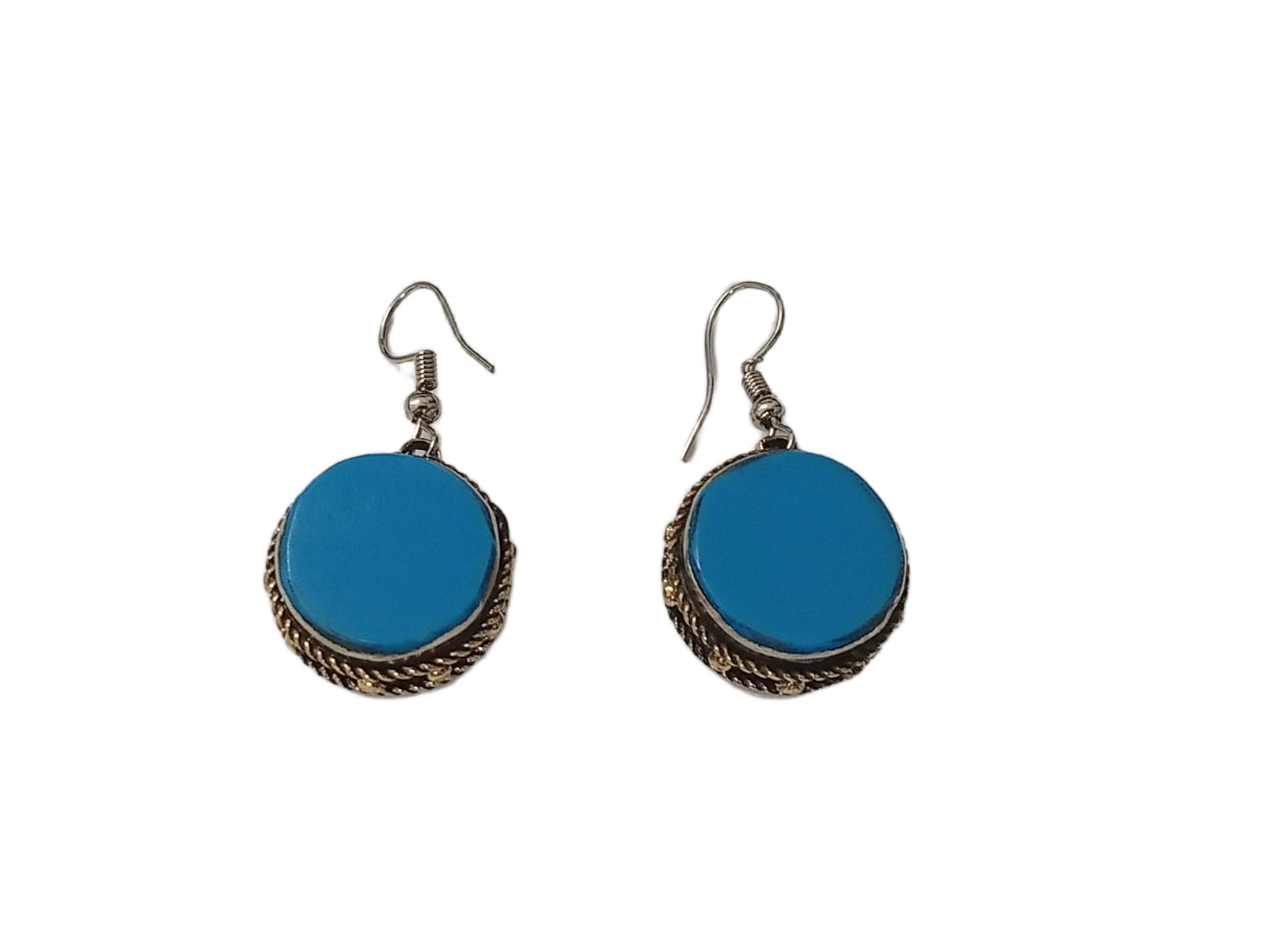 Elegant Handcrafted Earrings – Sparkle with Timeless Style - Image 5