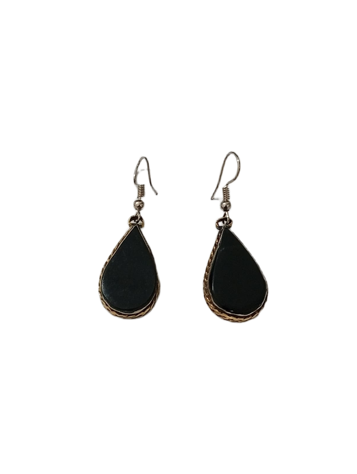 Elegant Handcrafted Earrings – Sparkle with Timeless Style - Image 5