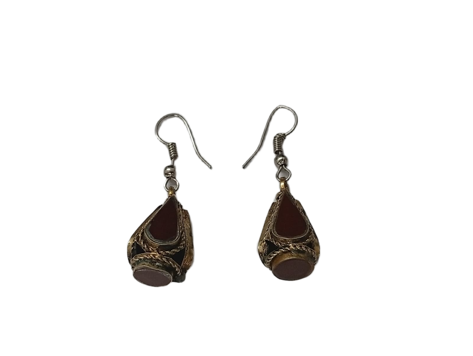 Elegant Handcrafted Earrings – Sparkle with Timeless Style - Image 6