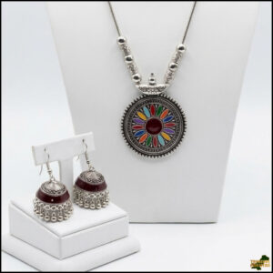 Elegant Handcrafted Necklaces – Graceful Designs for Every Occasion