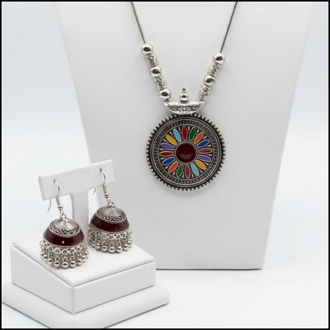 Elegant Handcrafted Necklaces – Graceful Designs for Every Occasion - Image 3