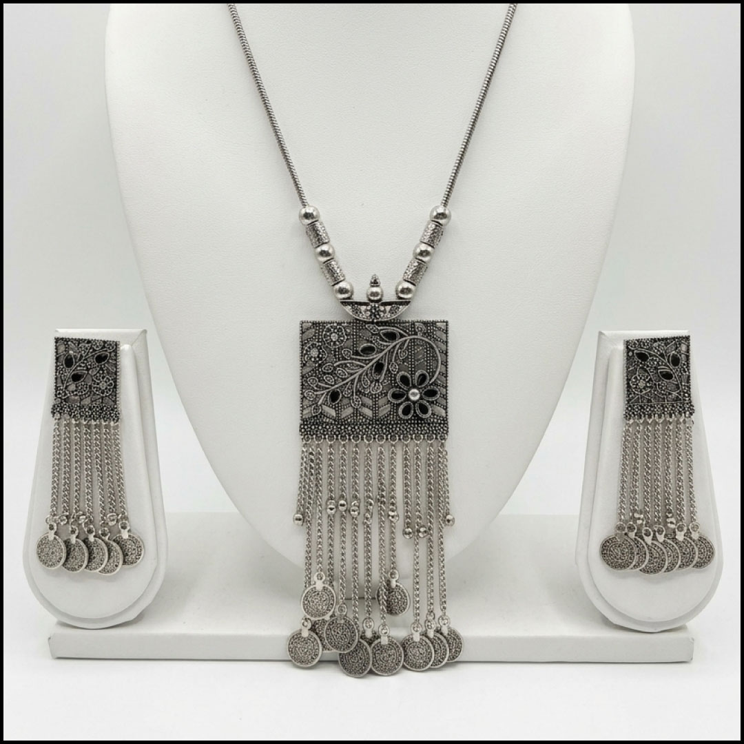 Elegant Handcrafted Necklaces – Graceful Designs for Every Occasion - Image 3