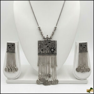 Elegant Handcrafted Necklaces – Graceful Designs for Every Occasion