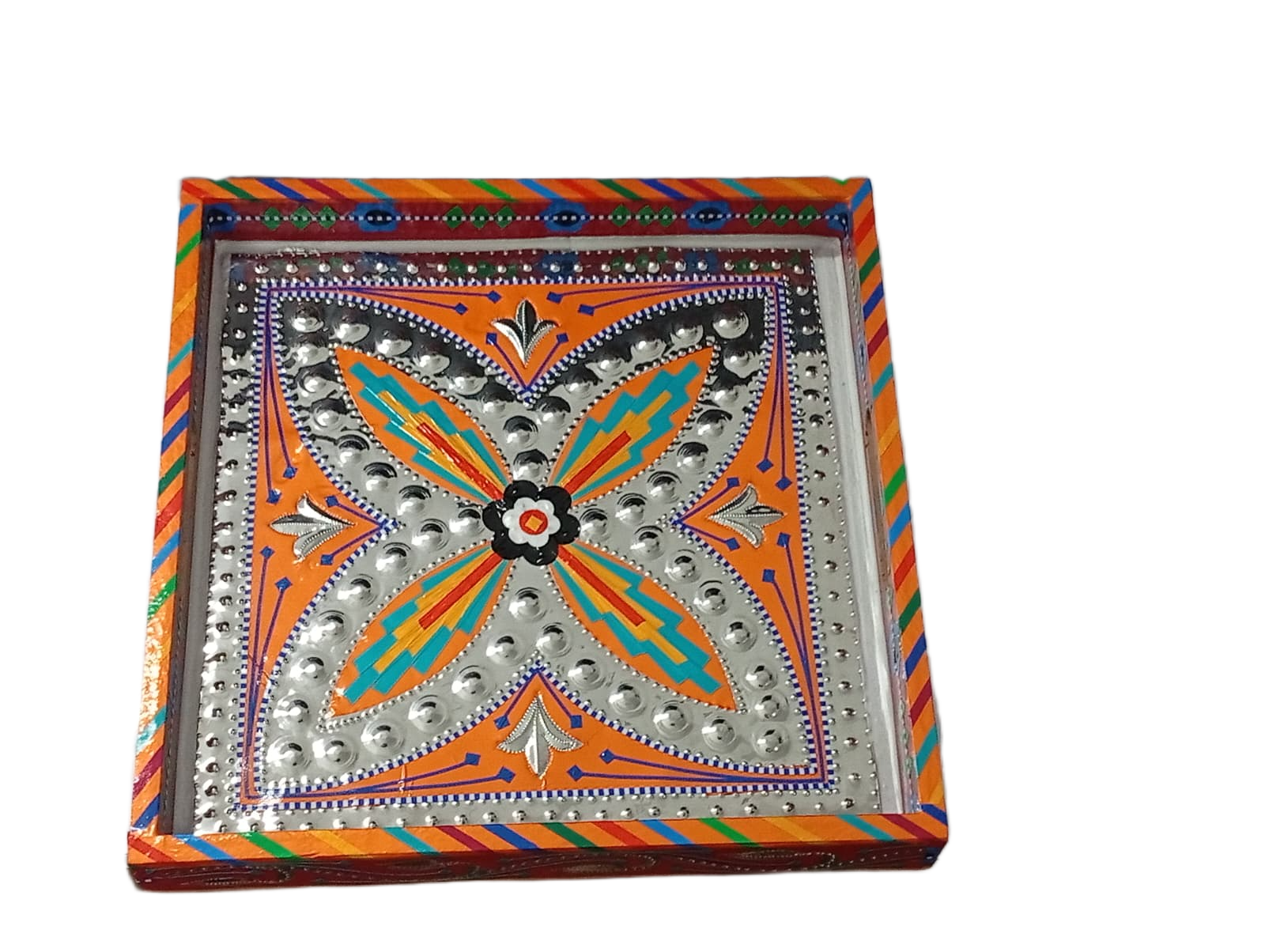 Chamakpatti Handmade Square Tray (30x30cm) - Image 5