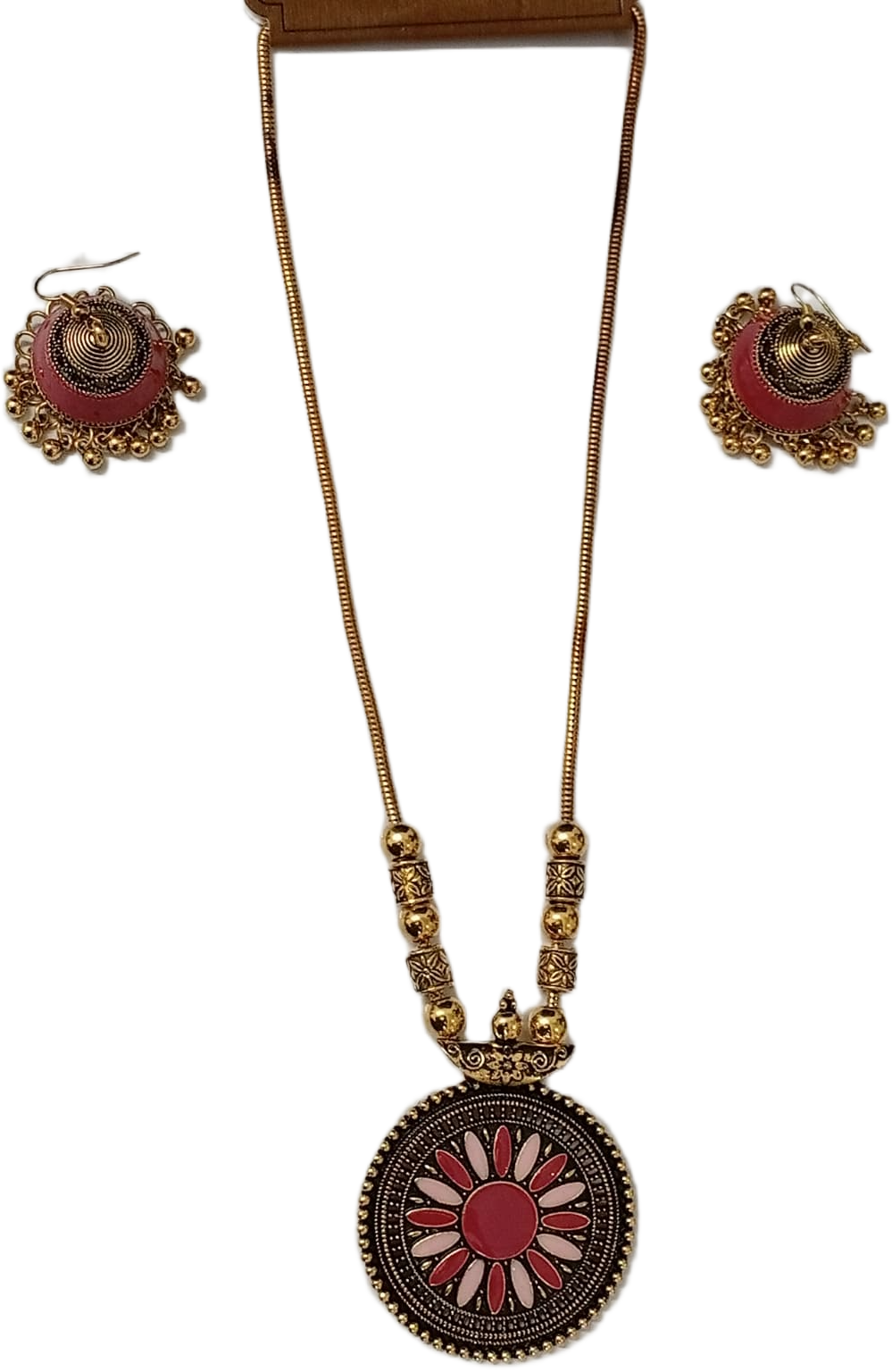 Elegant Handcrafted Necklaces – Graceful Designs for Every Occasion - Image 8