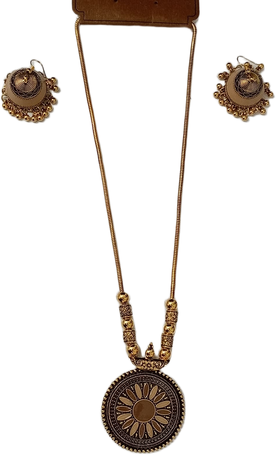 Elegant Handcrafted Necklaces – Graceful Designs for Every Occasion - Image 8